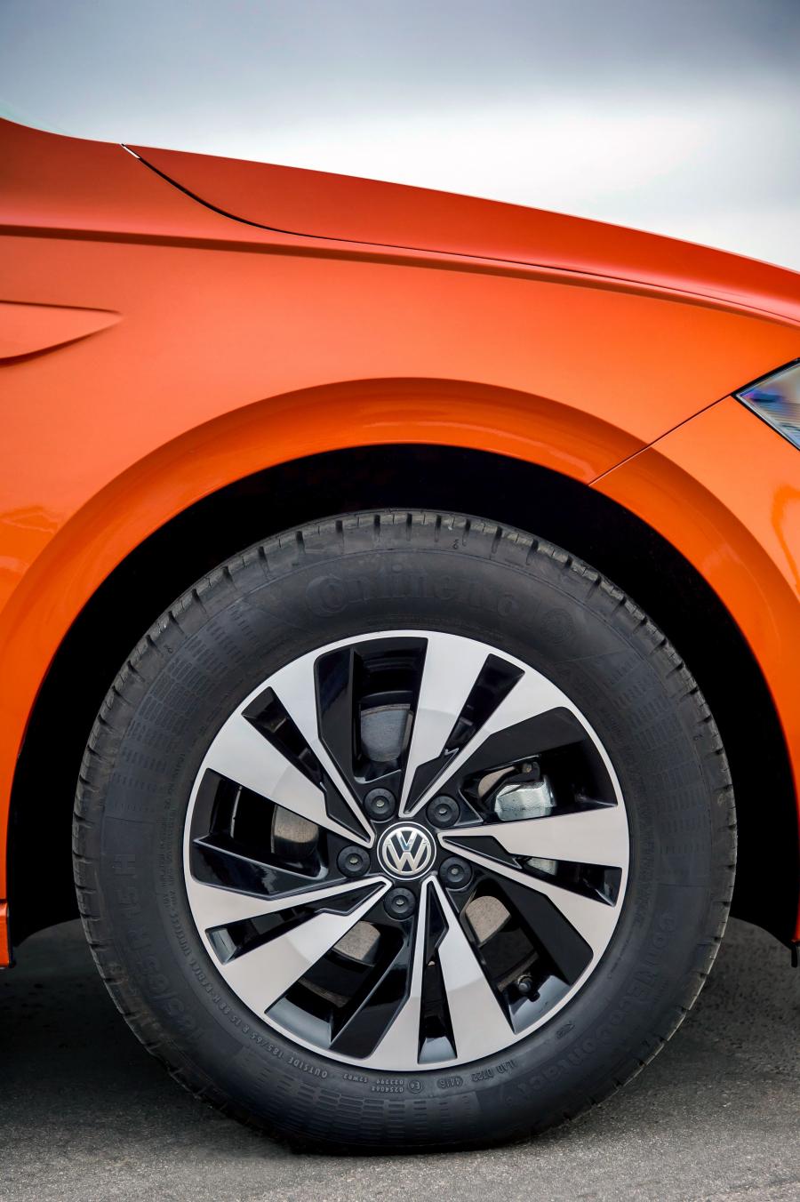 Колеса Volkswagen Polo 2017 года  (UK) (фото 13 из 40)